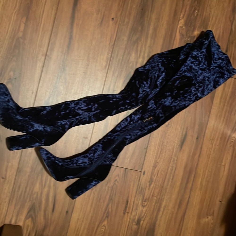 Navy Thigh Hugh Boots